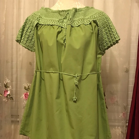 Blouses - Picture 5 of 8